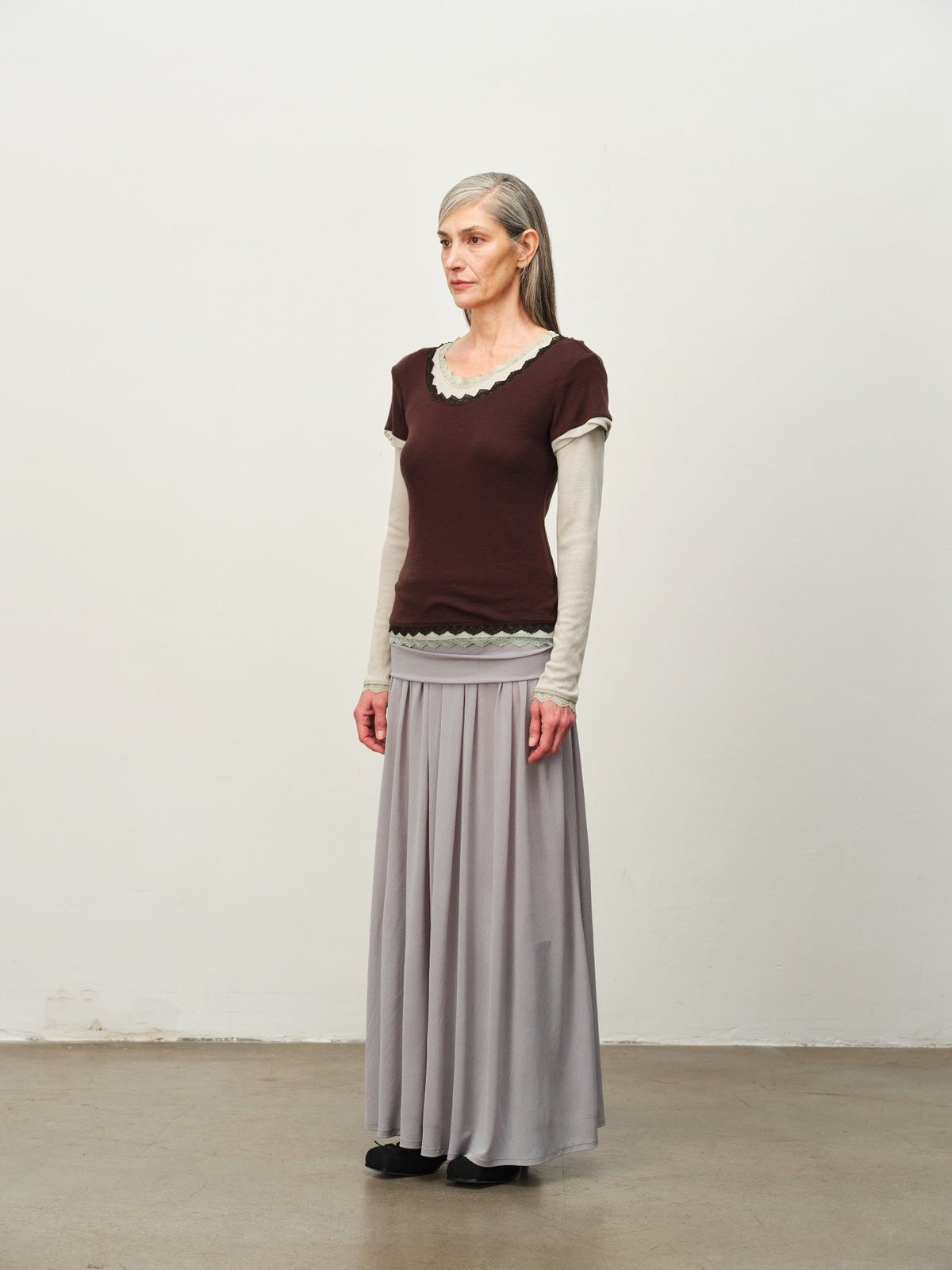 Faux Two-Piece Lace Colorblock Top