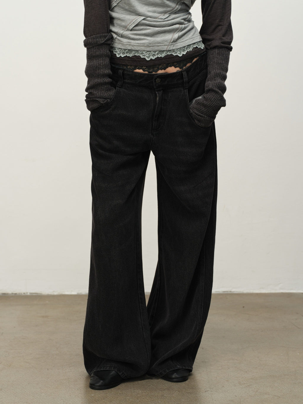 "Garden Dream" Print Straight Jeans