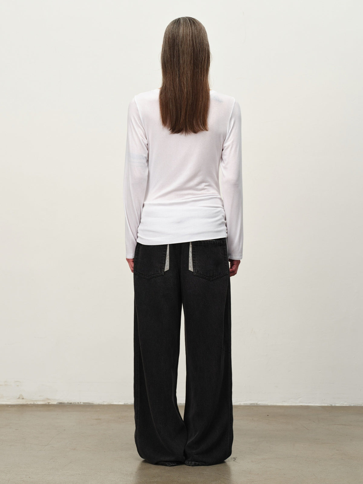 Tie-Hem V-Neck Long-Sleeve Tee