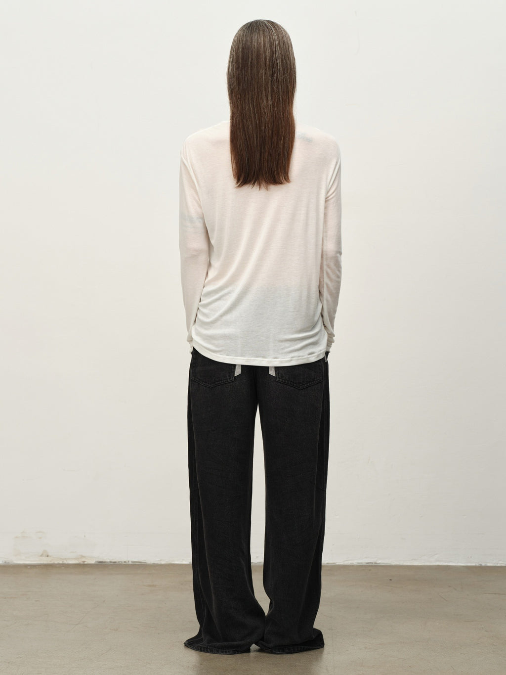 Twist-Hem U-Neck Long-Sleeve Tee