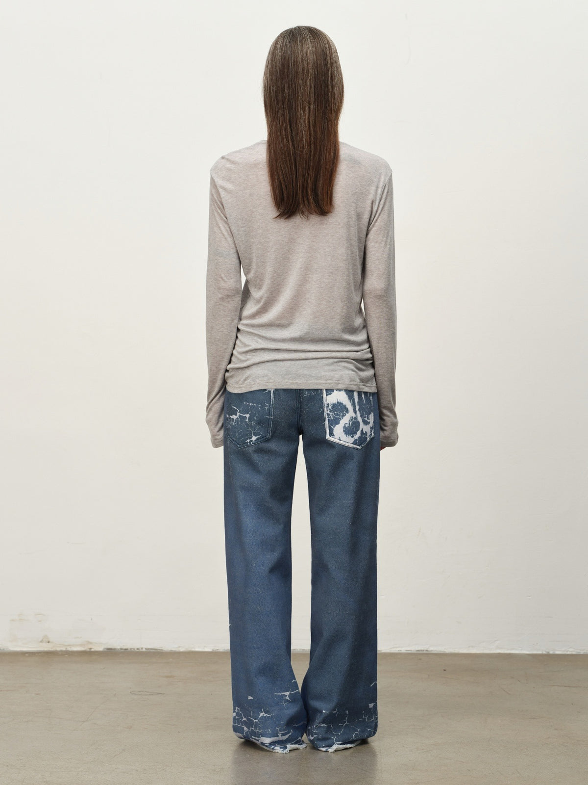 Twist-Hem U-Neck Long-Sleeve Tee