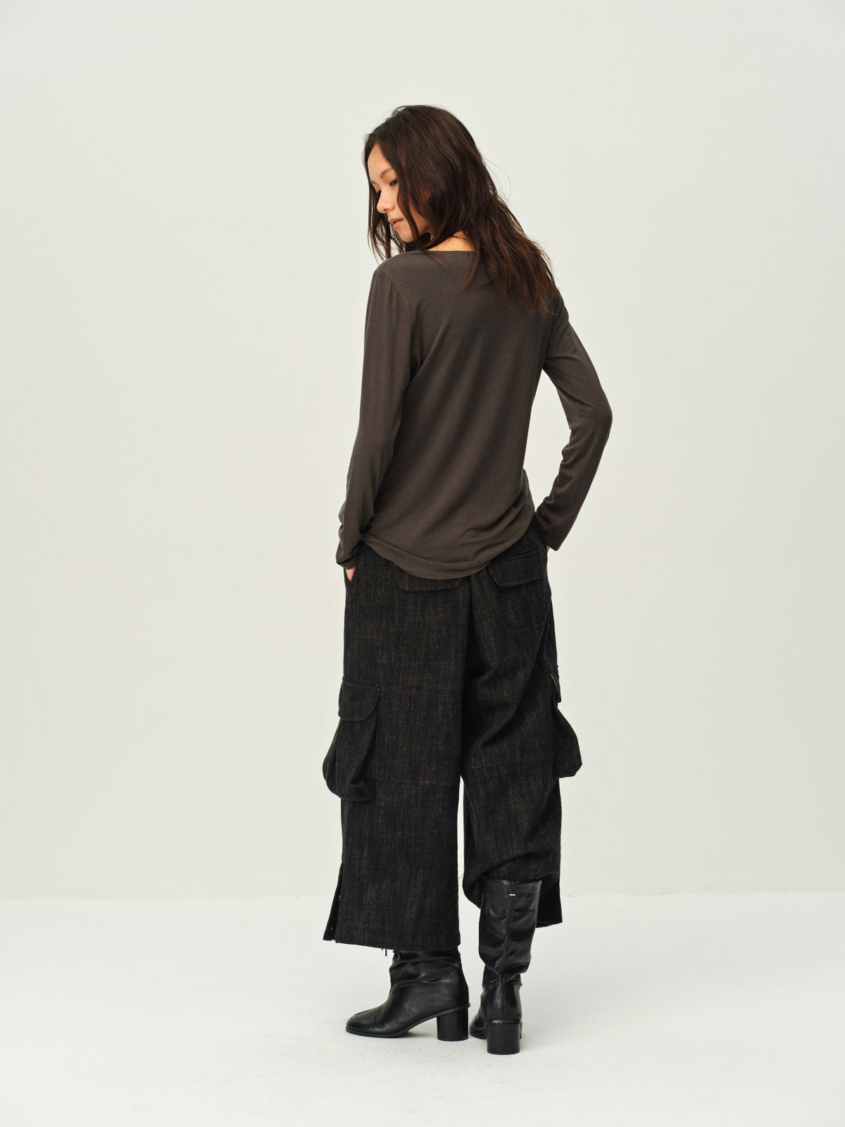 Faux Two-Piece U-Neck Knit Top