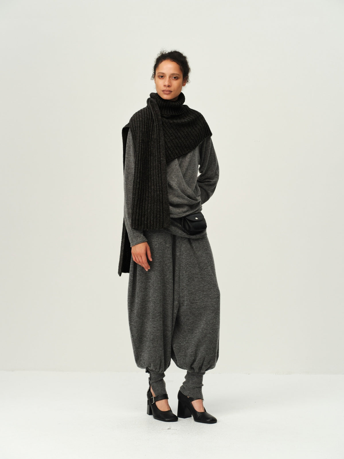 Wool Ribbed Knit Scarf