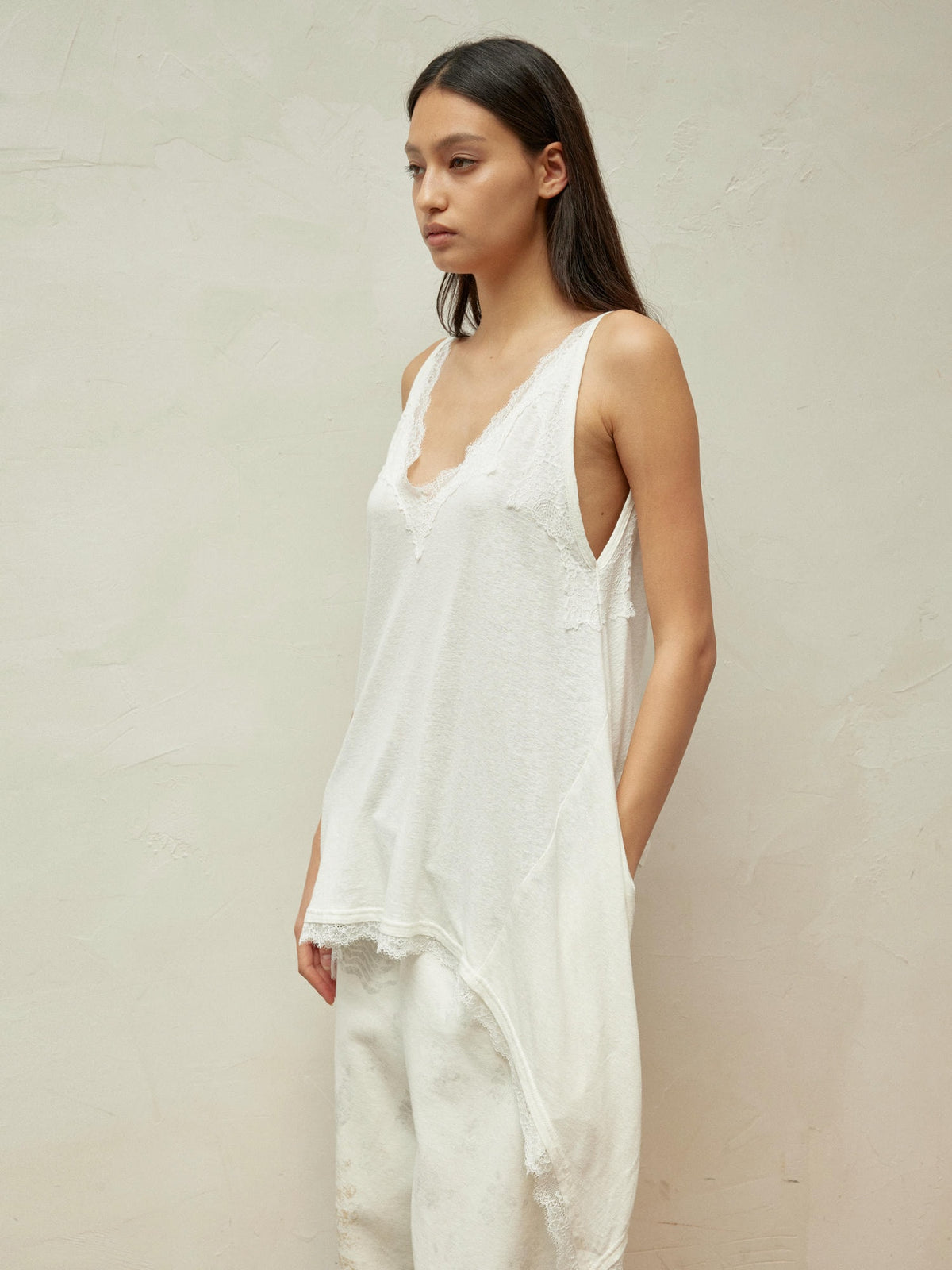 Lace-Paneled Linen V-Neck Tank